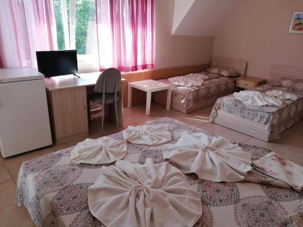 לוזנטס Apartments Ivelin מראה חיצוני תמונה